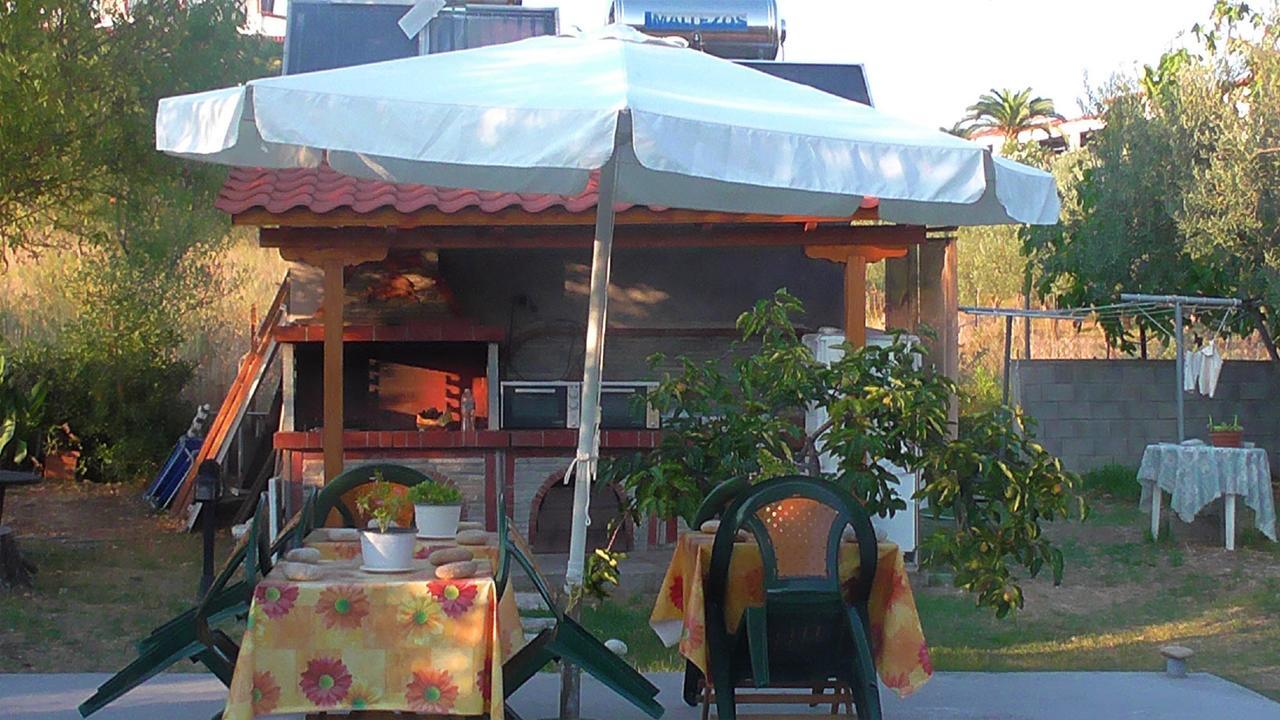 Studios Tripiti Nea Roda Ngoại thất bức ảnh